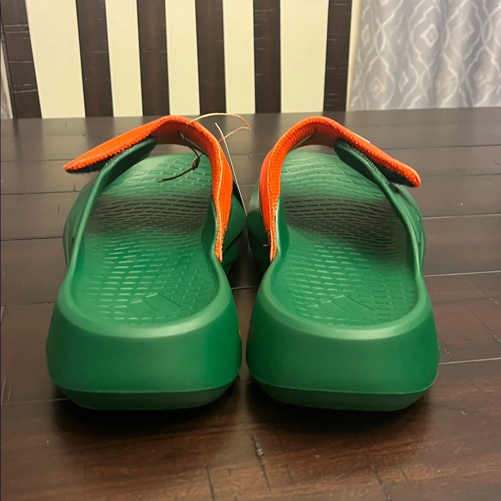 Adidas Lightblaze Miami Hurricanes Slides Sandals Shoes IH7117 new Mens Size 11
